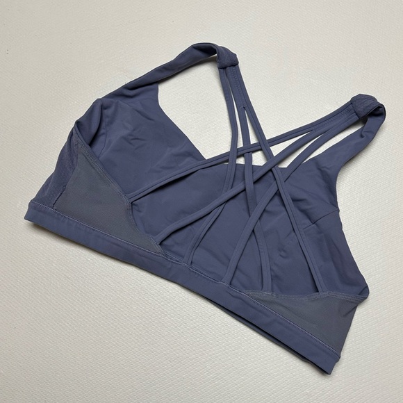 Lululemon Free to Be Serene Bra in Cascade Blue Size 12 EUC - Picture 7 of 10
